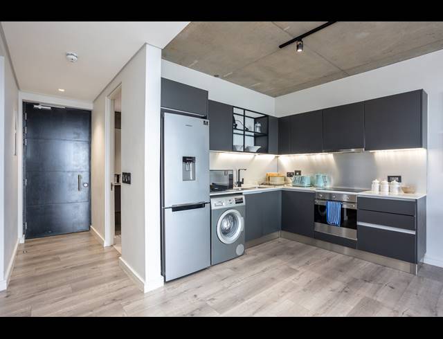 2 BEDROOM APARTMENT TO LET IN DE WATERKANT